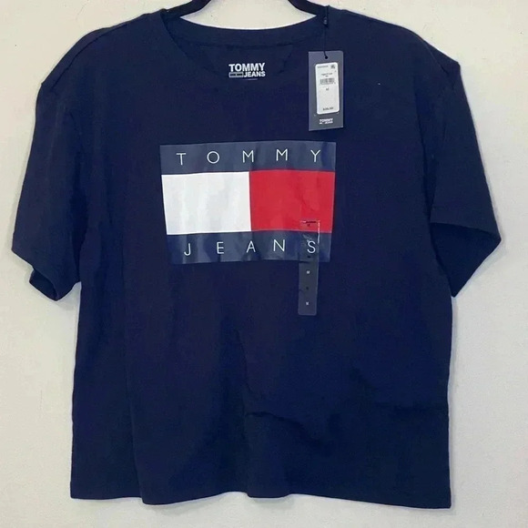 Tommy Hilfiger Tops - Tommy jeans Tshirt